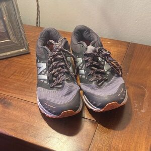 New Balance women’s  Gray and Orange Athletic Shoes